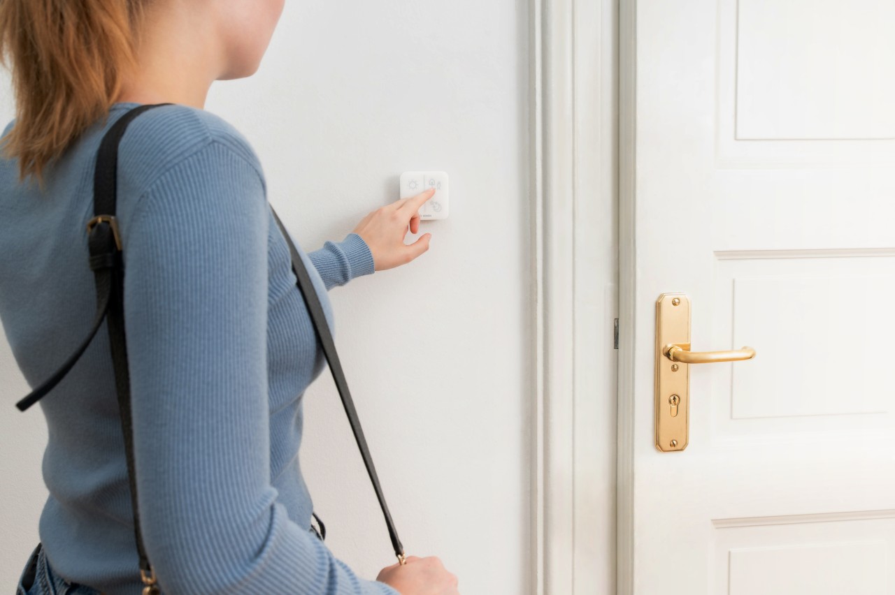 Bosch Smart Home Universalschalter II (BHI-US) – Herstelleraufnahme